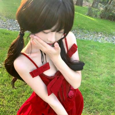 葛洛莉亚·贝尔